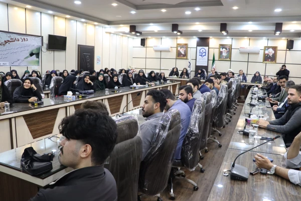 تجلیل از دانشجویان برگزیده و مقام آور 6