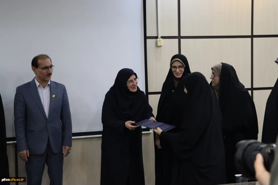 تجلیل از دانشجویان برگزیده و مقام آور 7