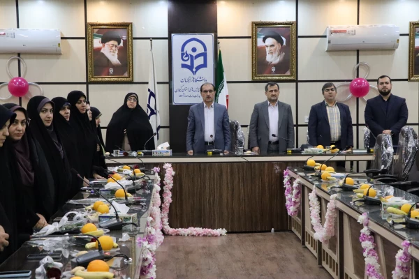 نشست ریاست دانشگاه فرهنگیان گیلان با بانوان به مناسبت گرامیداشت روز زن 5