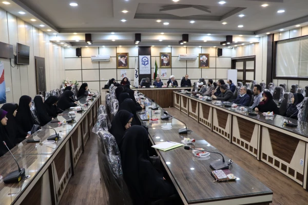 امریکا استراتژی بلند مدت برای ایران طراحی کرده بود و همه آنها با شکست روبرو شده است . 3