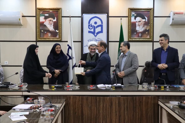 نشست سرپرست دانشگاه فرهنگیان گیلان با کارکنان و اعضای هیئت علمی دانشگاه 2