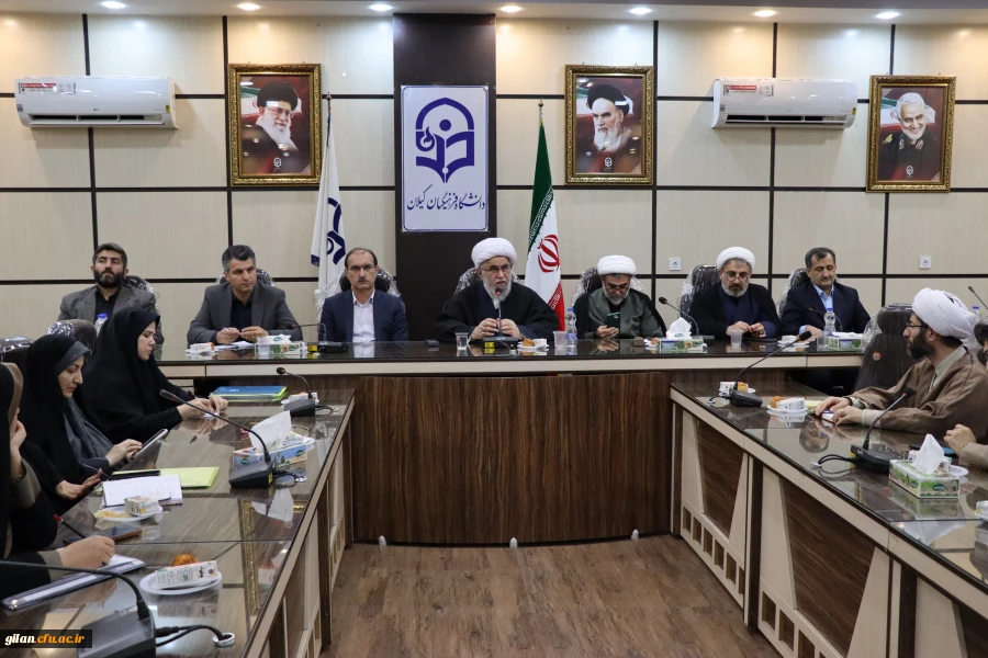 نشست هم اندیشی اساتید و نخبگان دانشگاه های استان گیلان در دانشگاه فرهنگیان برگزار شد 5