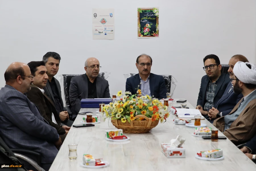 سرپرست دانشگاه فرهنگیان گیلان:
شعار امسال دانشگاه توسعه کیفیت محور در سایه وحدت می باشد. 2