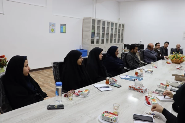 سرپرست دانشگاه فرهنگیان گیلان:
شعار امسال دانشگاه توسعه کیفیت محور در سایه وحدت می باشد. 4