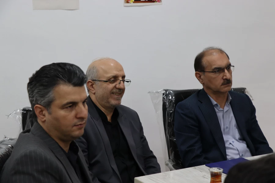 سرپرست دانشگاه فرهنگیان گیلان:
شعار امسال دانشگاه توسعه کیفیت محور در سایه وحدت می باشد. 2