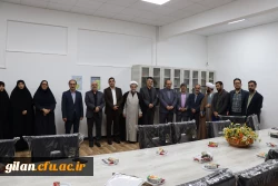 سرپرست دانشگاه فرهنگیان گیلان:
شعار امسال دانشگاه توسعه کیفیت محور در سایه وحدت می باشد. 5