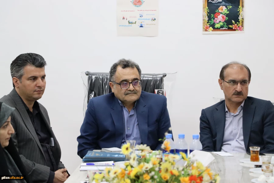 تجلیل از مشاوران مرکز روان شناسی و مشاوره دانشگاه فرهنگیان گیلان 2