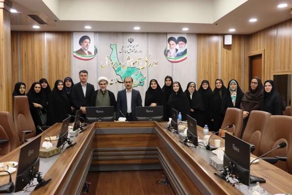 تاکید بر نقش زنان و خانواده در جامعه و دانشگاه؛ برگزاری نشست تخصصی با حضور مشاور وزیر آموزش و پرورش در گیلان 7