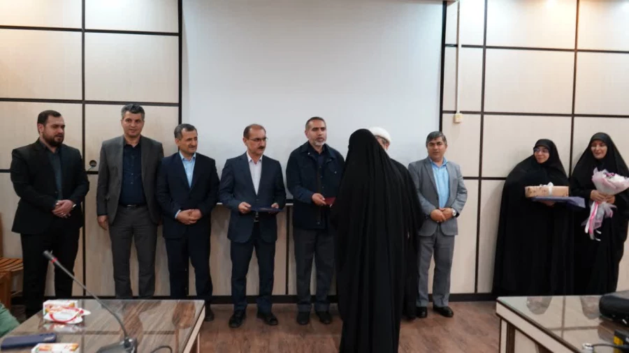 برگزاری مراسم تکریم و معارفه مسئولین بسیج دانشجویی دانشگاه فرهنگیان گیلان 10
