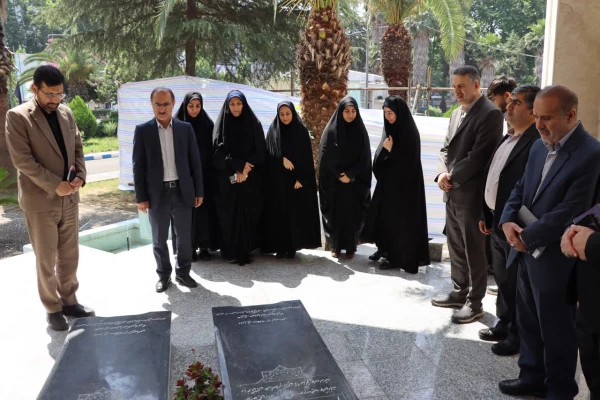 دیدار معاون فرهنگی و تربیتی سازمان مرکزی دانشگاه فرهنگیان با تعدادی از اعضای شورای فرهنگی و دانشجومعلمان دانشگاه فرهنگیان گیلان 9