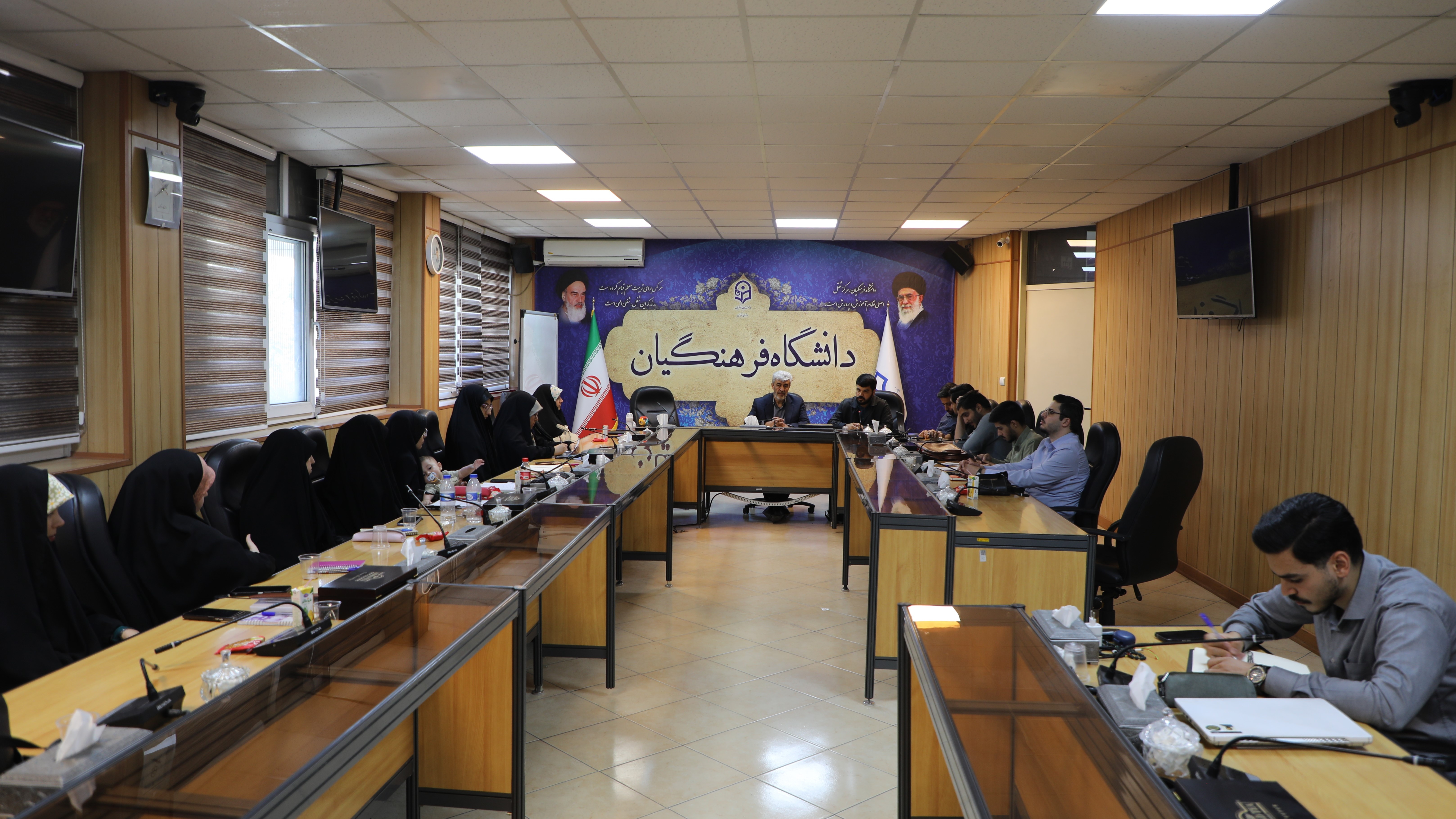 طرح های تحولی توانمندسازی دانشجومعلمان باید در زنجیره رسمی رشد معلمی قرار گیرد